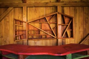 Spielplatz Projekt mit Spielgerät der Holzgestaltung Daniel Rieker in der Kinderklinik in Schwäbisch Hall